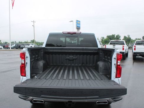 New 2026 Chevrolet Silverado 1500 LTZ w/ LTZ Premium Package AWD/4WD image 16