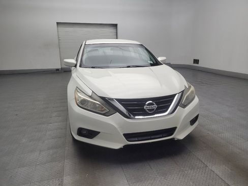 Used 2017 Nissan Altima 2.5 SV FWD image 14