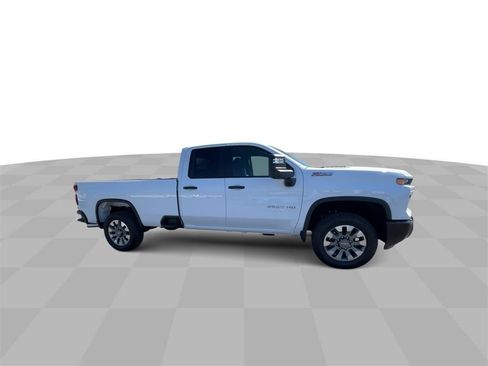 New 2025 Chevrolet Silverado 2500 Custom w/ Custom Value Package image 9
