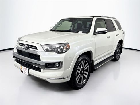 Used 2022 Toyota 4Runner Limited image 3