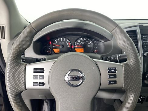Used 2021 Nissan Frontier SV AWD/4WD image 19