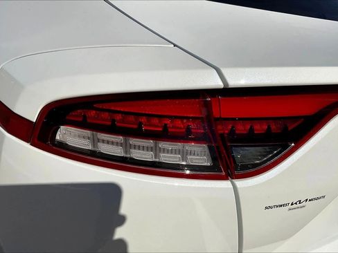 Certified 2023 Kia Stinger GT-Line image 31