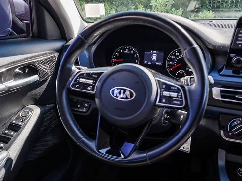 Used 2021 Kia Seltos S image 13