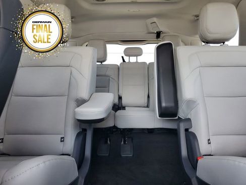 New 2025 Lincoln Navigator Reserve image 27