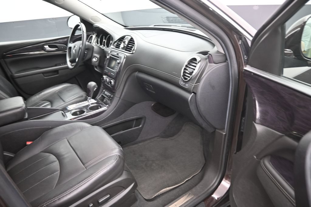 Used 2016 Buick Enclave Leather FWD image 10
