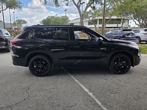 New 2025 Mitsubishi Outlander SEL Black Edition AWD/4WD image 11
