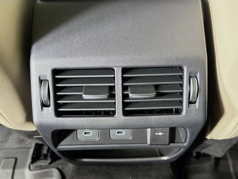 Used 2025 Land Rover Discovery Sport S AWD/4WD image 27
