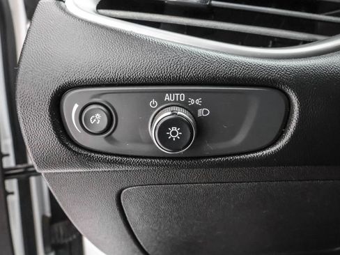 Used 2017 Chevrolet Malibu LS image 17