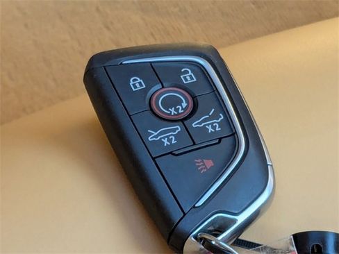 Used 2020 Chevrolet Corvette Stingray Premium Cpe w/ 3LT Preferred Equipment Group image 34