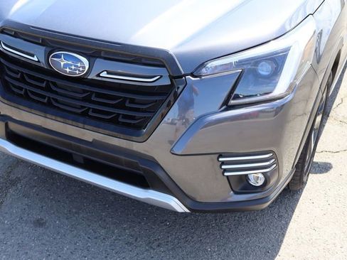 Certified 2022 Subaru Forester Touring AWD/4WD image 10