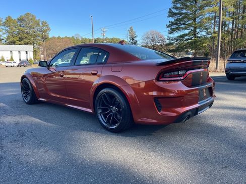 Used 2021 Dodge Charger Scat Pack image 7