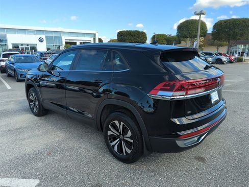 New 2026 Volkswagen Atlas Cross Sport SE image 9