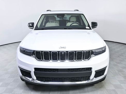 Used 2021 Jeep Grand Cherokee L Limited w/ Luxury Tech Group II AWD/4WD image 36