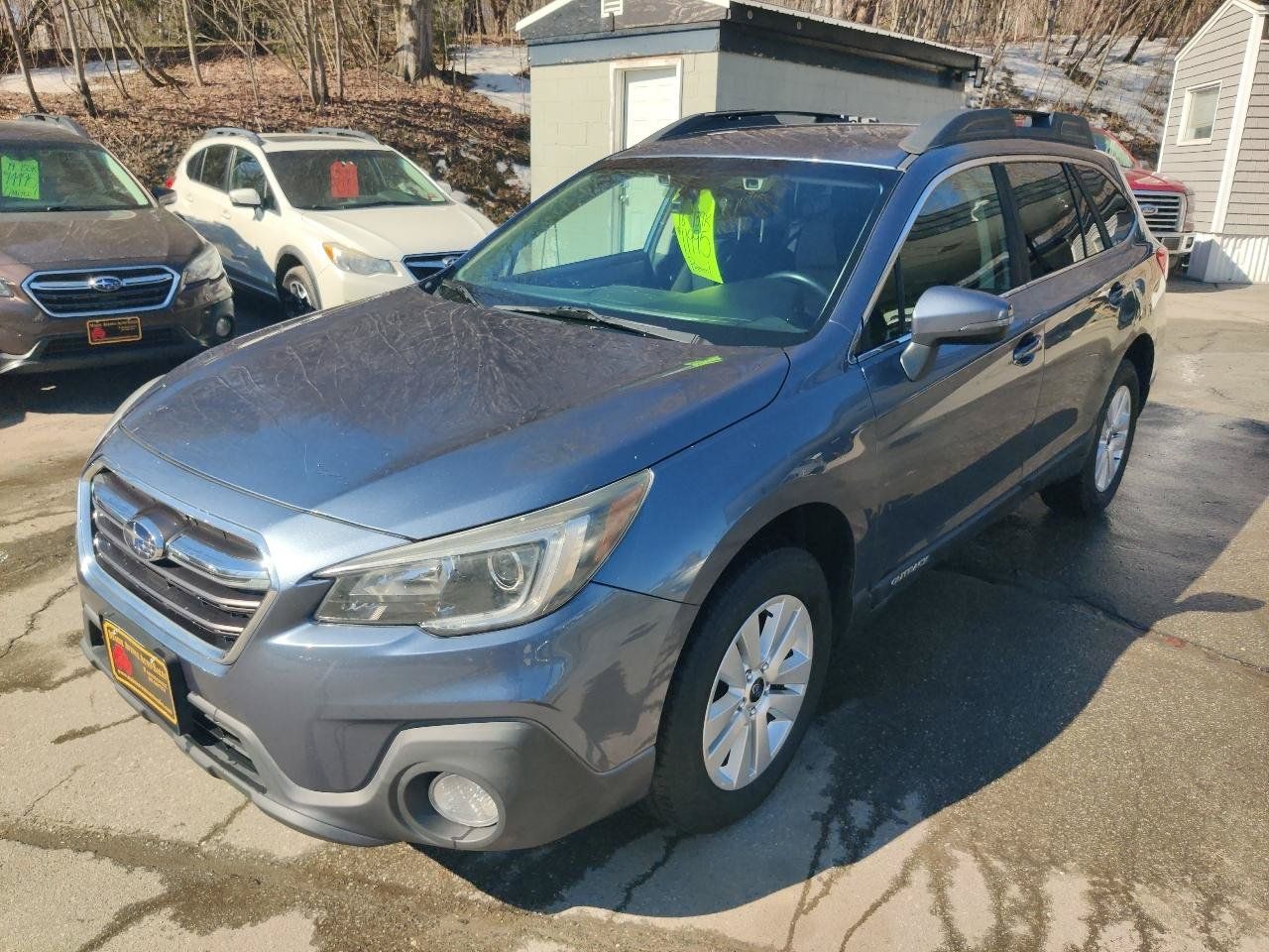 Used 2018 Subaru Outback 2.5i Premium AWD/4WD image 2