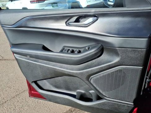 New 2025 Jeep Grand Cherokee L Altitude image 10