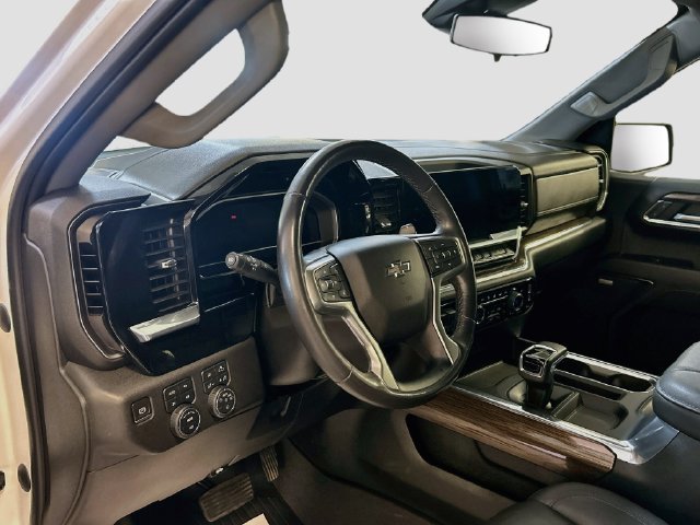 Used 2023 Chevrolet Silverado 1500 RST w/ RST All Star Premium Package AWD/4WD image 9