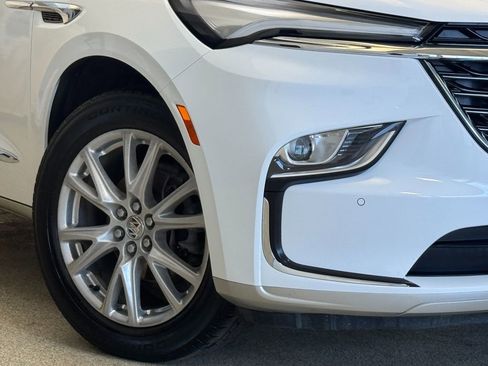 Certified 2024 Buick Enclave Essence w/ Experience Buick Package image 3