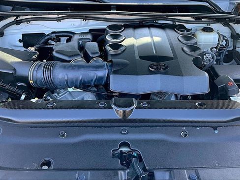 Used 2010 Toyota 4Runner SR5 image 22