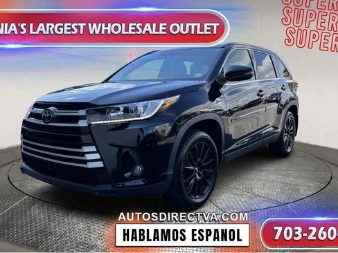 Used 2019 Toyota Highlander AWD V6 image 2