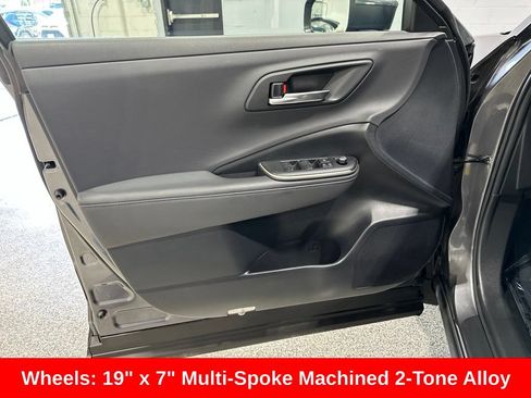 Certified 2023 Toyota Crown AWD/4WD image 14