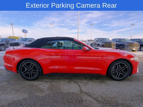 Used 2022 Ford Mustang Premium image 11
