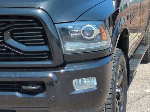 Used 2018 RAM 2500 Laramie w/ Sport Appearance Group AWD/4WD image 10