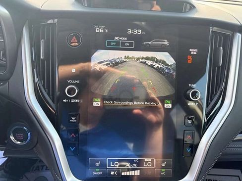 Used 2025 Subaru Outback Limited image 25