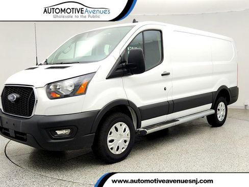 Used 2025 Ford Transit 250 Low Roof w/ Exterior Upgrade Package RWD image 1