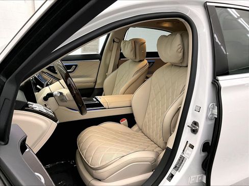 Used 2026 Mercedes-Benz S 580 4MATIC Sedan image 16