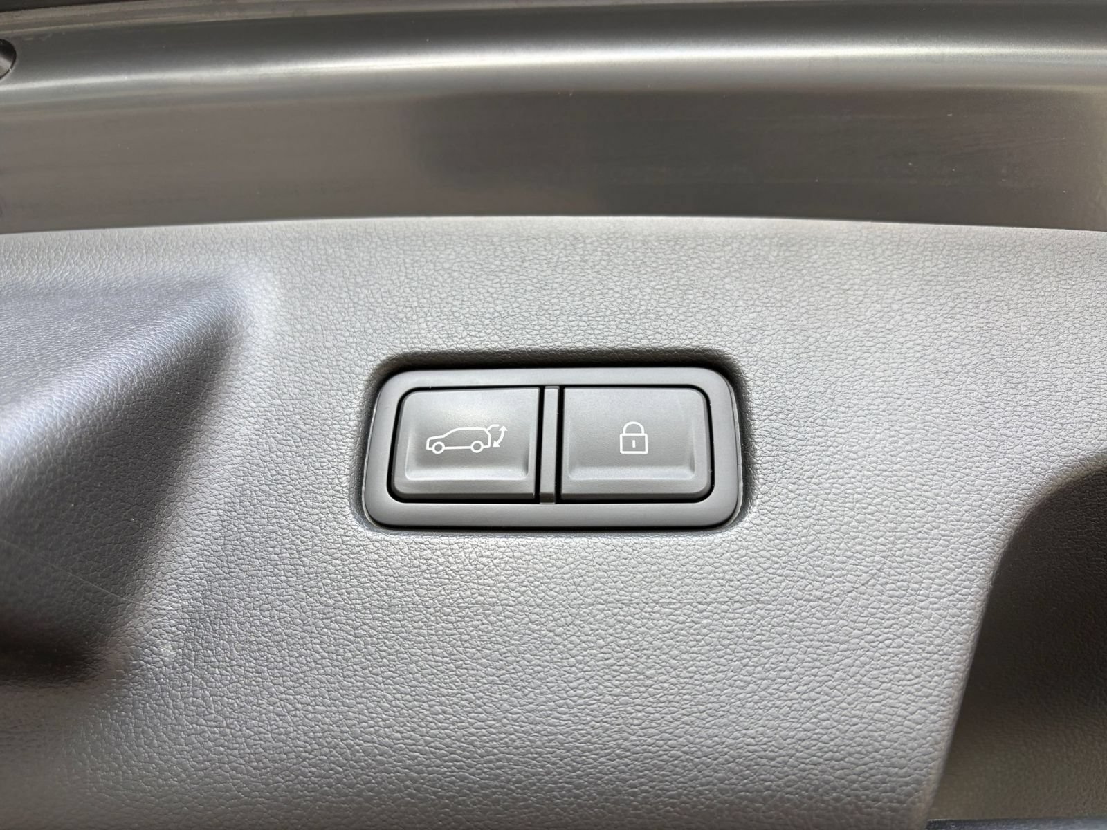 Used 2026 Hyundai Palisade SEL FWD image 24