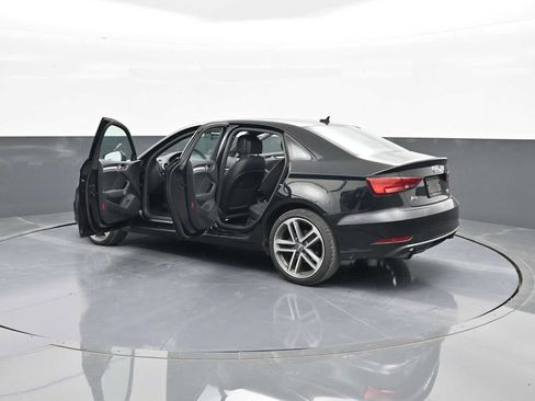 Used 2018 Audi A3 2.0T Premium image 43