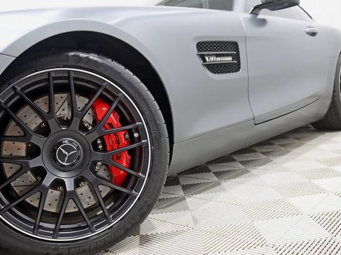 Used 2016 Mercedes-Benz AMG GT S image 5