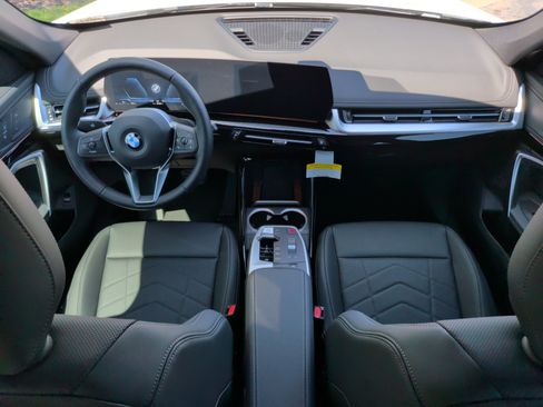 New 2026 BMW X1 xDrive28i w/ Convenience Package AWD/4WD image 34