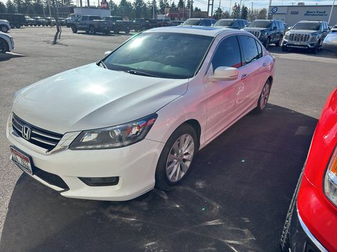 Used 2015 Honda Accord EX-L image 1