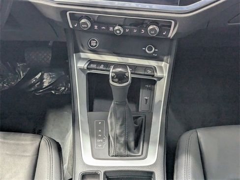 Used 2021 Audi Q3 2.0T Premium w/ Convenience Package image 13