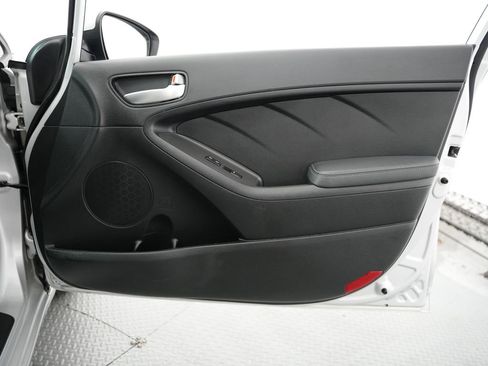 Used 2018 Kia Forte LX w/ LX Popular Package image 51