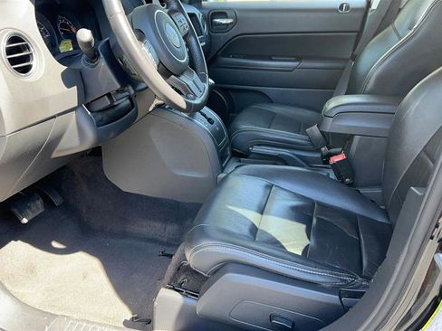 Used 2017 Jeep Patriot High Altitude image 20