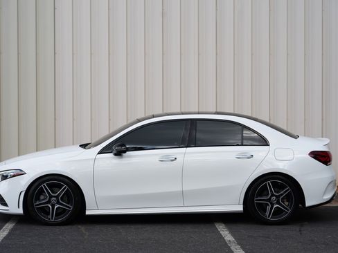 Used 2022 Mercedes-Benz A 220 w/ AMG Line image 47