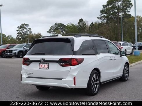 New 2026 Honda Odyssey EX-L image 5