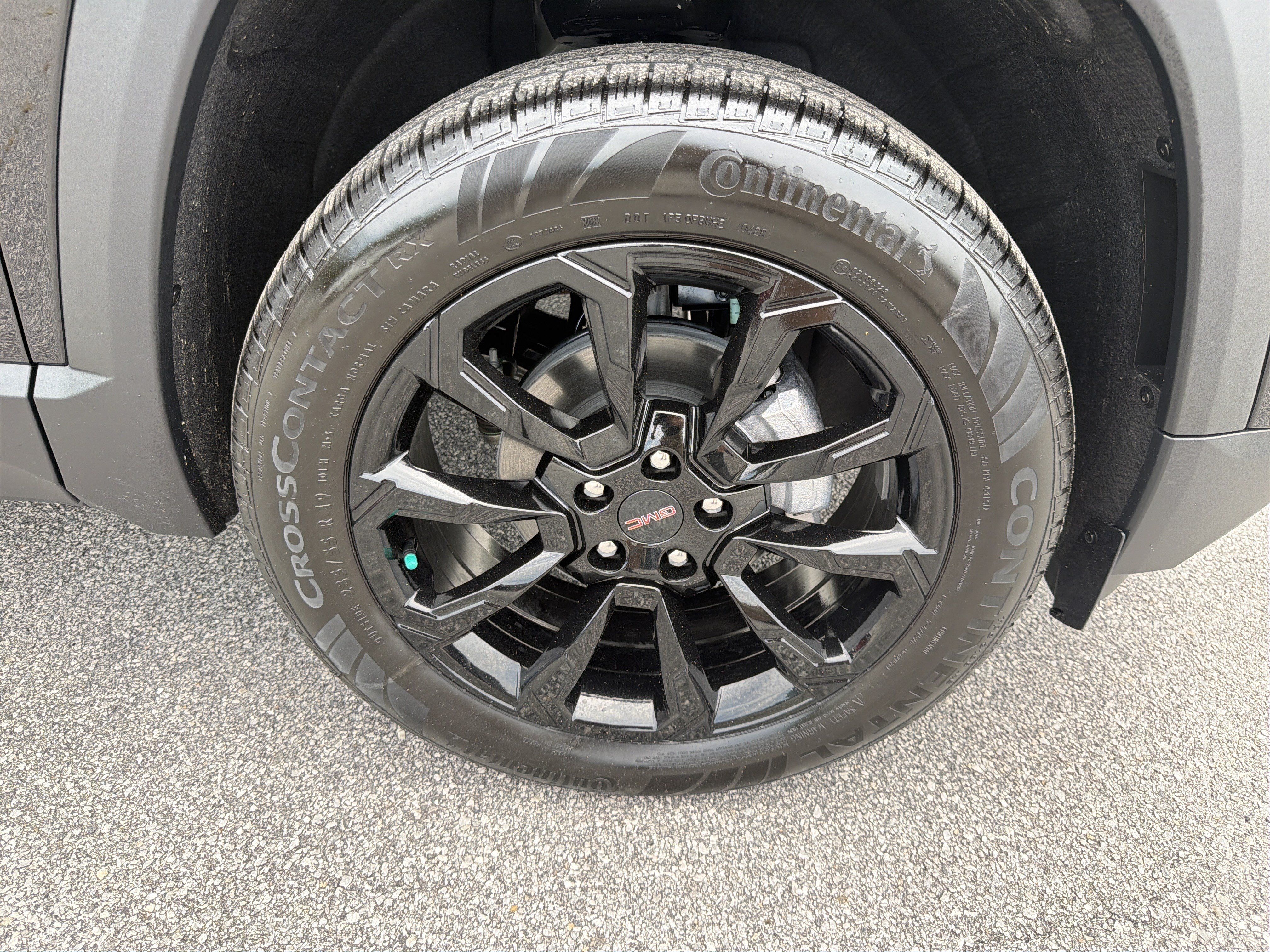 New 2026 GMC Terrain Elevation w/ Black Edition FWD image 13