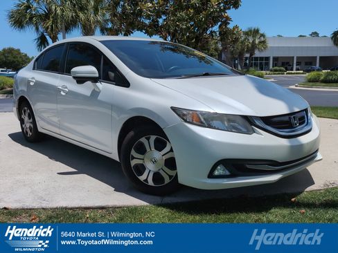 Used 2015 Honda Civic Hybrid Sedan image 1