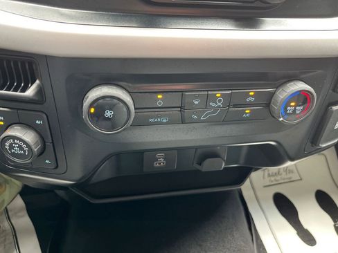 Used 2023 Ford F150 XL w/ FX4 Off-Road Package AWD/4WD image 17