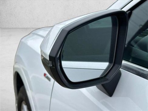 Used 2025 Audi Q3 2.0T Premium image 10