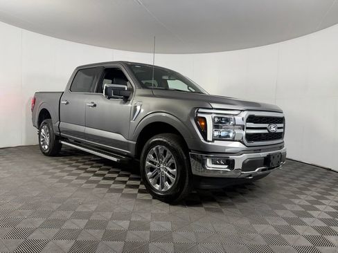 Used 2024 Ford F150 Lariat w/ Tow/Haul Package image 11