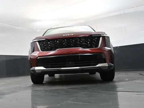 Certified 2024 Kia Sorento S w/ Panoramic Sunroof Package AWD/4WD image 19