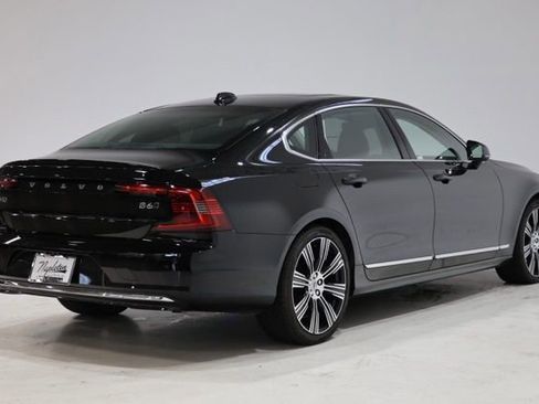 Used 2023 Volvo S90 B6 Ultimate w/ Lounge Package AWD/4WD image 7