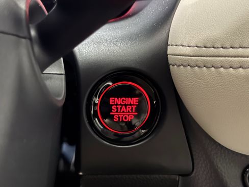 New 2026 Honda HR-V EX-L image 30