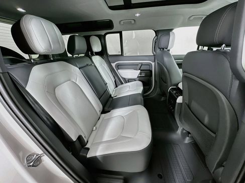 New 2026 Land Rover Defender 110 X AWD/4WD image 25