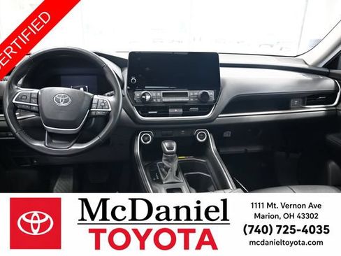 Certified 2025 Toyota Grand Highlander AWD image 14