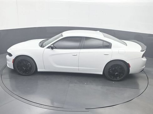 Used 2023 Dodge Charger SXT RWD image 21